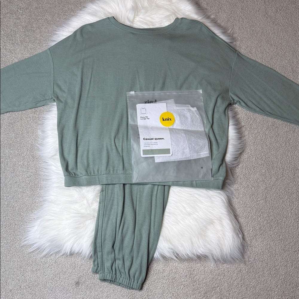 knix Sage Green Track Pants & Top Lounge Set